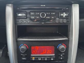 Peugeot 207 1.6 16V VTRi Hatchback  Benzine 1.598cc 88kW (120pk) FWD picture 15