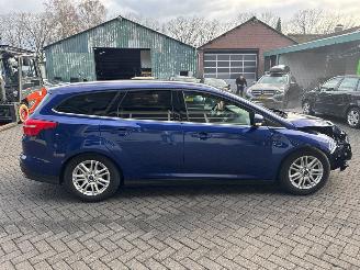 Ford Focus 1.5 EcoBoost 16V 150 Combi/o  Benzine 1.498cc 110kW (150pk) FWD picture 6
