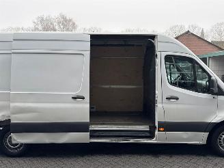Mercedes Sprinter L3H2 316 CDI 2.1 D RWD Bestel  Diesel 2.143cc 120kW (163pk) RWD picture 9