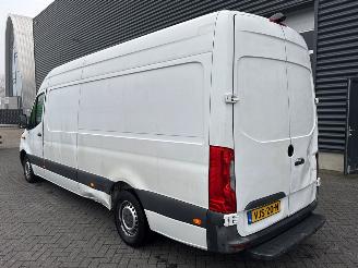 Mercedes Sprinter L3H2 316 CDI 2.1 D RWD Bestel  Diesel 2.143cc 120kW (163pk) RWD picture 3