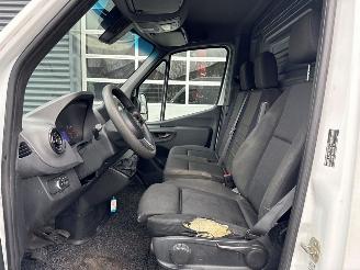 Mercedes Sprinter L3H2 316 CDI 2.1 D RWD Bestel  Diesel 2.143cc 120kW (163pk) RWD picture 13