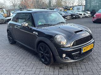Mini Cooper S 1.6 16V Cooper S Hatchback  Benzine 1.598cc 135kW (184pk) FWD picture 7