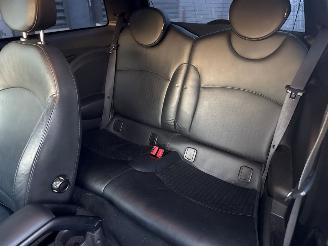 Mini Cooper S 1.6 16V Cooper S Hatchback  Benzine 1.598cc 135kW (184pk) FWD picture 9