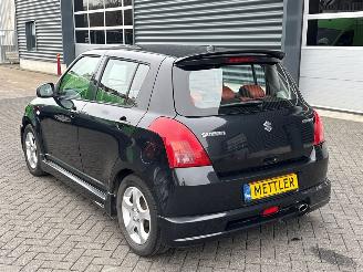 Suzuki Swift 1.3 VVT 16V Hatchback  Benzine 1.328cc 68kW (92pk) FWD picture 3