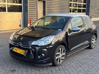  Citroën DS3 1.6 e-HDi Hatchback  Diesel 1.560cc 68kW (92pk) FWD 2011/6