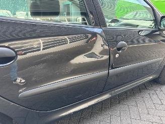 Peugeot 206 1.4 XR,XS,XT,Gentry Hatchback  Benzine 1.360cc 55kW (75pk) FWD picture 21