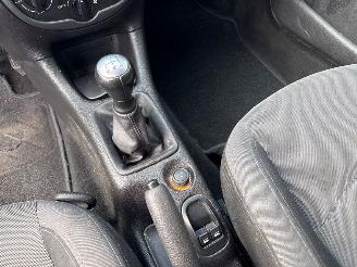 Peugeot 206 1.4 XR,XS,XT,Gentry Hatchback  Benzine 1.360cc 55kW (75pk) FWD picture 17