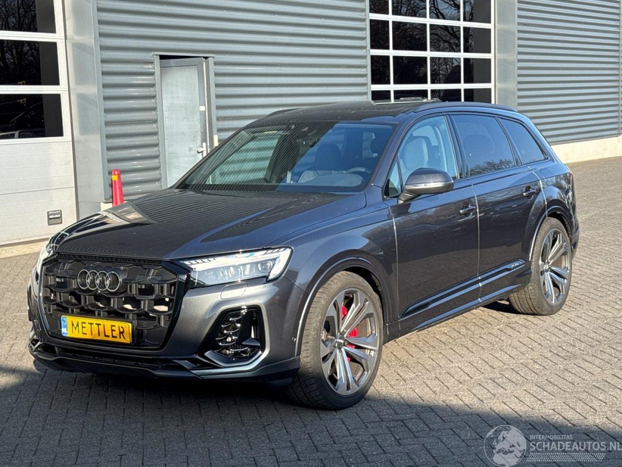 Audi Q7 60 TFSI E 3.0 V6 24V 55 TFSI Mild Hybrid SUV  Elektrisch Benzine 2.995cc 360kW (490 PK)