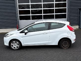 Ford Fiesta 1.25 16V Hatchback  Benzine 1.242cc 44kW (60pk) FWD picture 2
