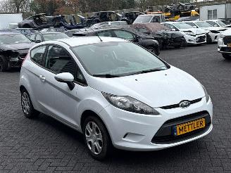 Ford Fiesta 1.25 16V Hatchback  Benzine 1.242cc 44kW (60pk) FWD picture 7