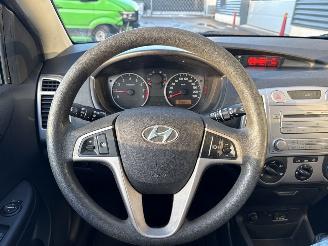 Hyundai I-20 1.2i 16V Hatchback  Benzine 1.248cc 57kW (77pk) FWD picture 12