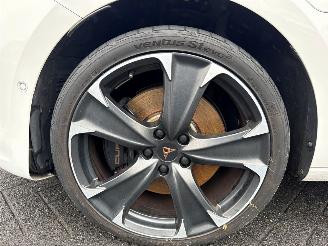 Cupra Leon 1.4 e-Hybrid 245, VZ 16V Hatchback  Elektrisch Benzine 1.395cc 180kW (245pk) FWD picture 24
