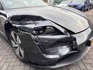 Porsche Taycan 79/84 kWh Sedan 4Dr Elektrisch 280 (381pk) picture 31