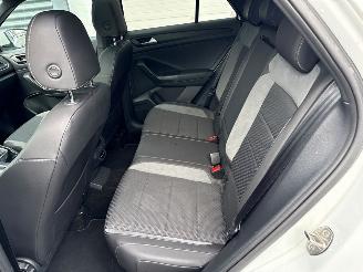 Volkswagen T-Roc R-Line 1.5 TSI 16V SUV  Benzine 1.498cc 110kW (150pk) FWD picture 10