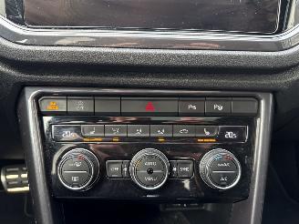 Volkswagen T-Roc R-Line 1.5 TSI 16V SUV  Benzine 1.498cc 110kW (150pk) FWD picture 18