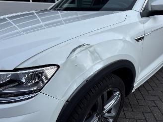 Volkswagen T-Roc R-Line 1.5 TSI 16V SUV  Benzine 1.498cc 110kW (150pk) FWD picture 26