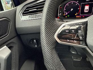 Volkswagen Tiguan R-Line 2.0 TDI 16V SUV  Diesel 1.968cc 110kW (150pk) FWD picture 19