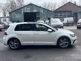 Volkswagen Golf R-Line 1.4 TSI 125 16V Hatchback  Benzine 1.395cc 92kW (125pk) FWD picture 6