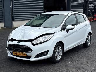 Auto incidentate Ford Fiesta 1.0 EcoBoost 12V 100 Hatchback  Benzine 998cc 74kW (101pk) FWD 2014/6