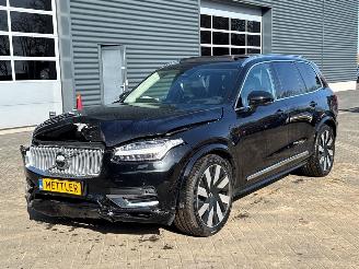 krockskadad bil auto Volvo Xc-90 2.0 T8 16V eAWD SUV  Elektrisch Benzine 1.969cc 335kW (455pk) 4x4 2024/9