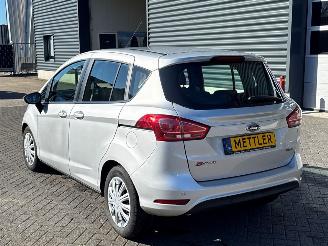 Ford B-Max 1.0 EcoBoost 12V 100 MPV  Benzine 999cc 74kW (101pk) FWD picture 3