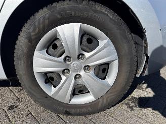 Hyundai I-30 1.4 CVVT 16V Hatchback  Benzine 1.396cc 80kW (109pk) FWD picture 22