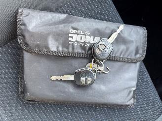 Suzuki Swift 1.3 VVT 16V Hatchback  Benzine 1.328cc 68kW (92pk) FWD picture 18