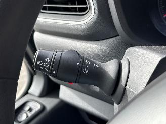 Renault Master Dubbellucht 2.3 dCi 165 16V RWD CHC  Diesel 2.298cc 120kW (163pk) RWD 2014-07  M9T700; M9TA7; M9T710; M9TE7 picture 16