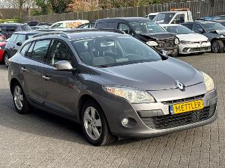Renault Mégane 1.6 16V Combi/o 4Dr Benzine 1.598cc 81kW (110pk) FWD picture 7