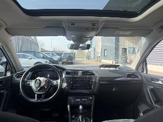 Volkswagen Tiguan R-line 1.5 TSI 16V Evo BlueMotion Technology SUV  Benzine 1.498cc 110kW (150pk) FWD picture 13