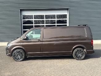 Volkswagen Transporter 2.0 TDI DRF Bestel  Diesel 1.968cc 103kW (140pk) FWD picture 2