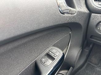 Opel Corsa 1.2 16V Hatchback  Benzine 1.229cc 59kW (80pk) FWD picture 20