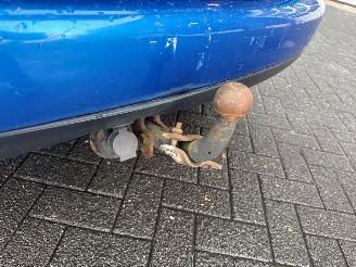 Volkswagen Touran 2.0 FSI 16V MPV  Benzine 1.984cc 110kW (150pk) FWD picture 20