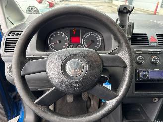 Volkswagen Touran 2.0 FSI 16V MPV  Benzine 1.984cc 110kW (150pk) FWD picture 13