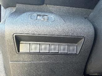 Peugeot Partner 1.5 BlueHDi 75 Bestel  Diesel 1.499cc 55kW (75pk) FWD picture 16