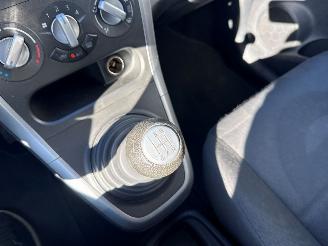 Opel Agila 1.2 16V MPV  Benzine 1.242cc 63kW (86pk) FWD picture 19