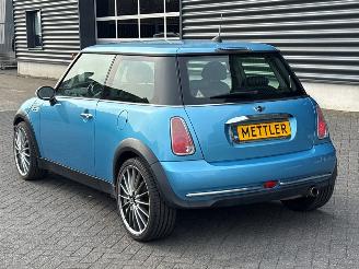 Mini Mini ONE 1.6 16V Hatchback  Benzine 1.598cc 66kW (90pk) FWD picture 3