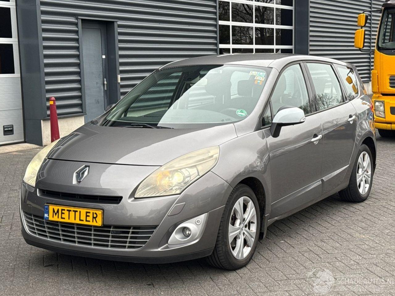 Renault Grand-scenic 1.4 16V TCe 130 MPV  Benzine 1.397cc 96kW (131pk) FWD 2009