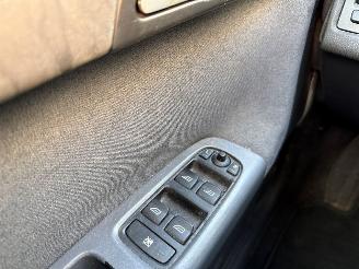 Volvo V-50 2.4 20V Combi/o  Benzine 2.435cc 103kW (140pk) FWD picture 18