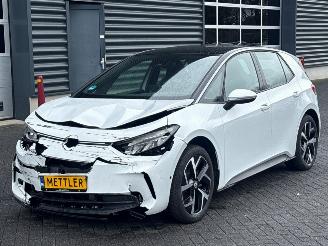 Avarii autoturisme Volkswagen ID.3 Pro S 77 kWh Hatchback 4Dr Elektrisch  150kW (204pk) RWD 2023/10