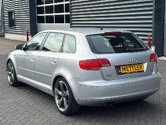 Audi A3 2.0 FSI 16V Hatchback 4Dr Benzine 1.984cc 110kW (150pk) FWD picture 3