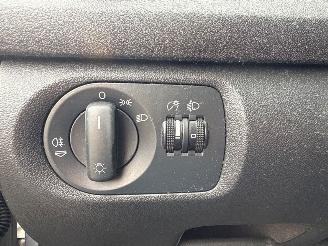 Audi A3 2.0 FSI 16V Hatchback 4Dr Benzine 1.984cc 110kW (150pk) FWD picture 22