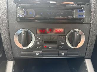 Audi A3 2.0 FSI 16V Hatchback 4Dr Benzine 1.984cc 110kW (150pk) FWD picture 15