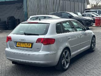 Audi A3 2.0 FSI 16V Hatchback 4Dr Benzine 1.984cc 110kW (150pk) FWD picture 5