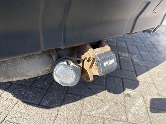 Mitsubishi Outlander 2.4 16V Mivec 4x2 SUV  Benzine 2.360cc 125kW (170pk) FWD picture 23