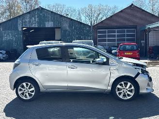 Toyota Yaris 1.5 16V Hybrid Hatchback  Elektrisch Benzine 1.497cc 74kW (101pk) FWD picture 6