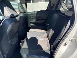 Toyota Yaris 1.5 16V Hybrid Hatchback  Elektrisch Benzine 1.497cc 74kW (101pk) FWD picture 11