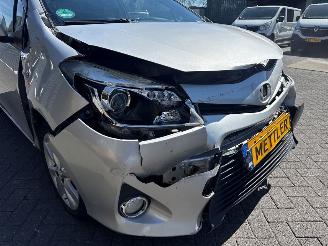 Toyota Yaris 1.5 16V Hybrid Hatchback  Elektrisch Benzine 1.497cc 74kW (101pk) FWD picture 28