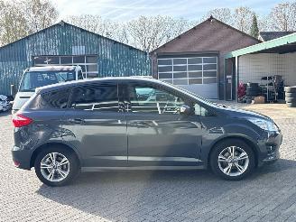 Ford C-Max 1.0 Ti-VCT EcoBoost 12V 125 MPV  Benzine 998cc 92kW (125pk) FWD picture 6