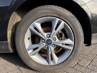 Ford Focus 1.0 Ti-VCT EcoBoost 12V 100 Combi/o  Benzine 998cc 74kW (101pk) FWD picture 26